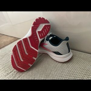 Brooks Launch 8 running shoes